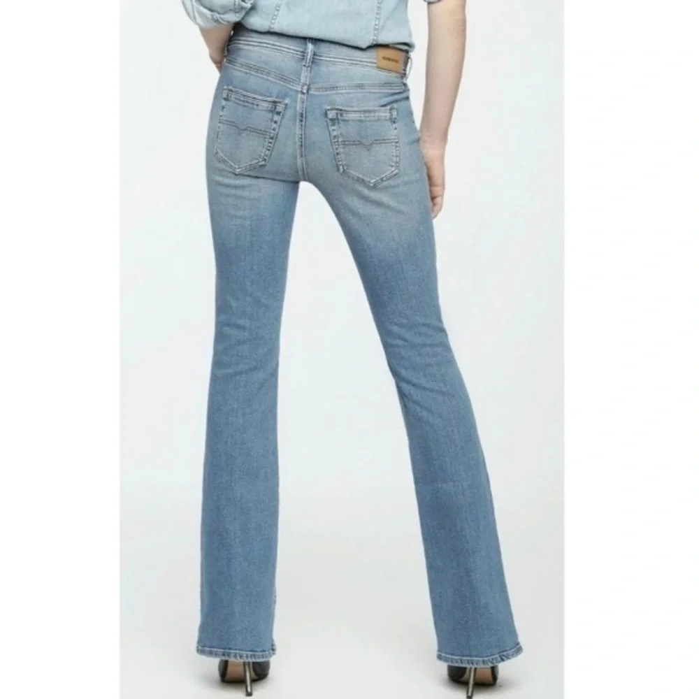 Diesel Lowleeh Slim-Bootcut low waist
